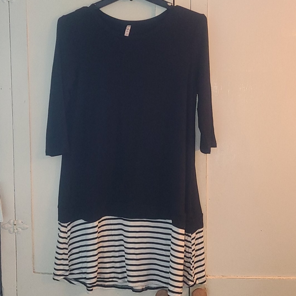 Black stripe Tunic